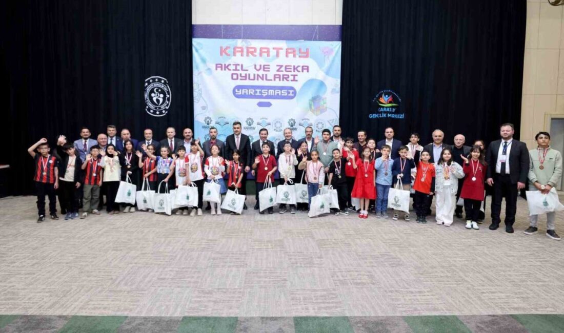 Konya’nın merkez Karatay ilçesinde düzenlenen 7. Akıl ve Zeka Oyunları