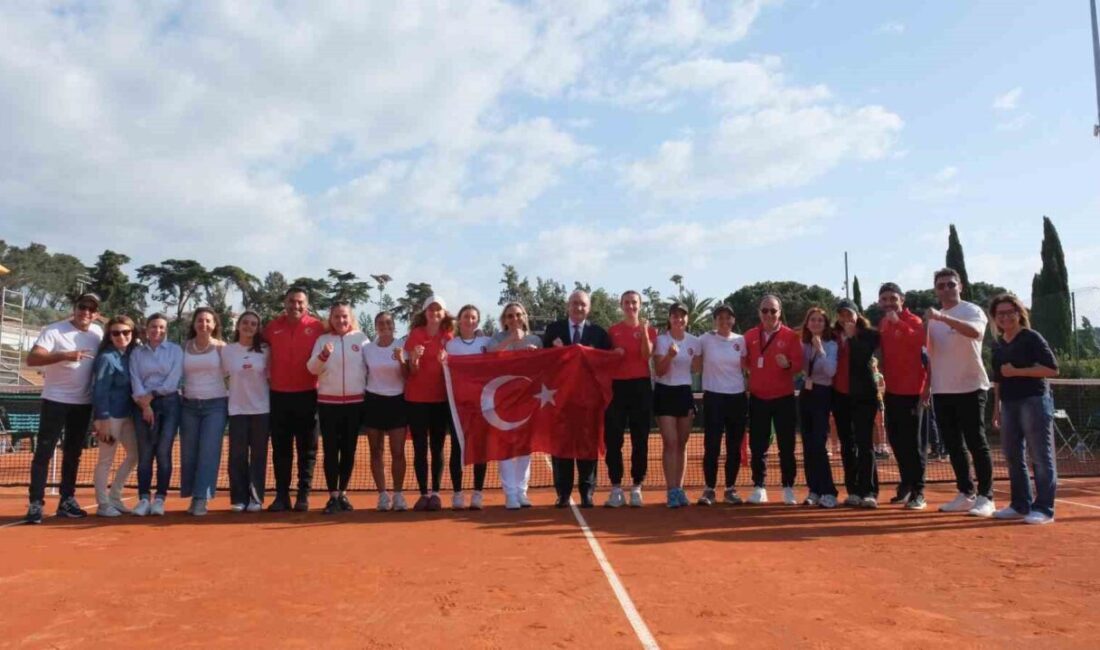 Portekiz’in Oeiras kentinde Complexo Tenis do Jamor tesislerinde düzenlenen Billie