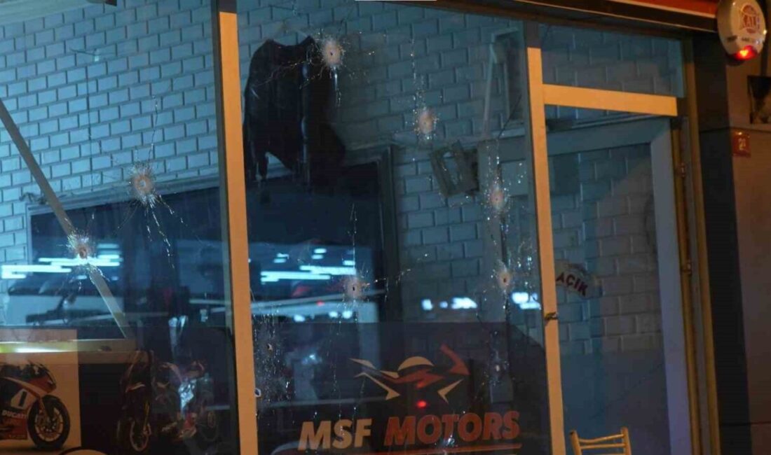 İstanbul’un Ümraniye ilçesinde alacak-verecek meselesi nedeniyle çıktığı iddia edilen husumet