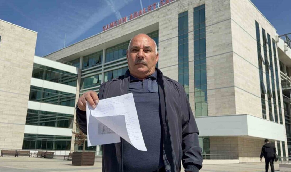 Samsun-Ankara kara yolunda seyir halindeki mobilya yüklü tırın çekicisi çıkan