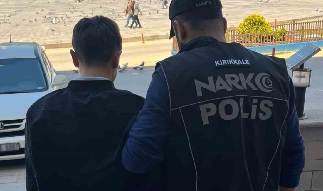 Kırıkkale’de polis ekiplerince düzenlenen operasyonda aracında ve ikametinde kokain ile