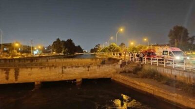 Adana’da arkadaşıyla sulama kanalı kenarında otururken dengesini kaybederek suya düştükten