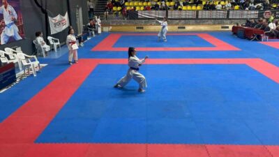 Genç-U21 yaş Premier liginin 1. etabında Azra Coşkun, Ümit Bayan