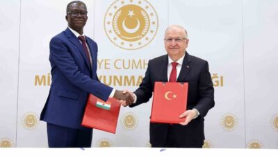 Milli Savunma Bakanı Yaşar Güler, resmi ziyaret kapsamında Ankara’ya gelen