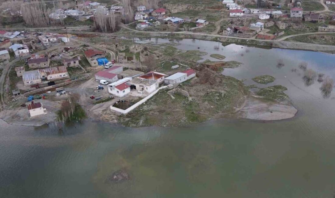 Sivas’ta etkili olan yağışlar sonrası bir barajın su seviyesi artınca