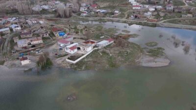 Sivas’ta etkili olan yağışlar sonrası bir barajın su seviyesi artınca
