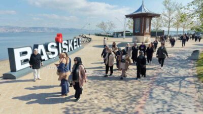 Başiskele’de kadınların fiziksel ve zihinsel sağlığını desteklemek amacıyla yürüyüş ve