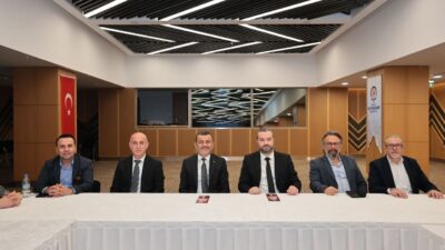 Denizli Büyükşehir Belediye Başkanı Bülent Nuri Çavuşoğlu, kentte görev yapan