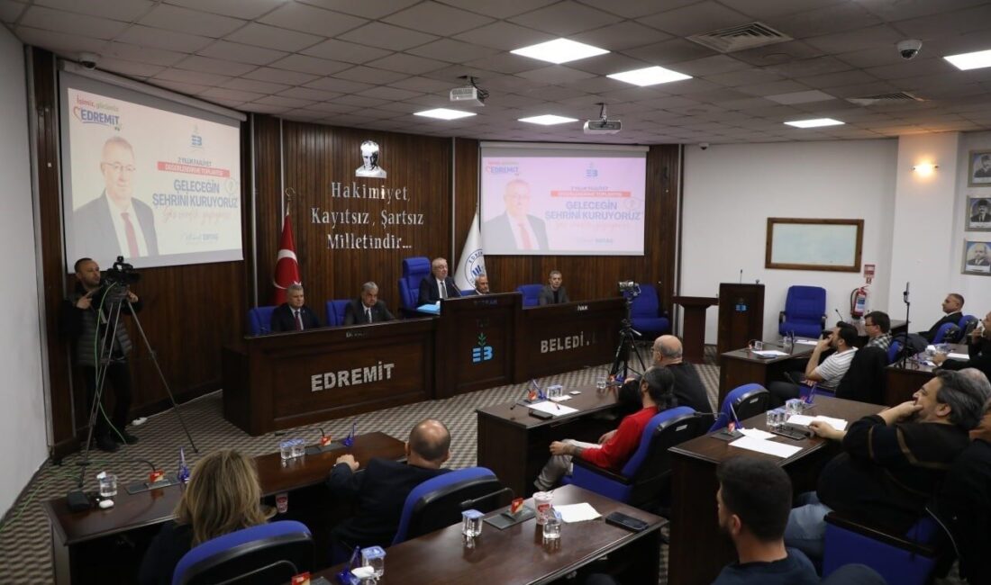 Edremit Belediye Başkanı Mehmet Ertaş, göreve geldiği günden bu yana