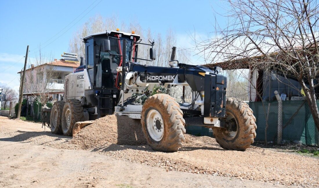 Yeşilyurt Belediyesi, ilçenin ulaşım altyapısını güçlendirmek ve vatandaşların günlük yaşamını