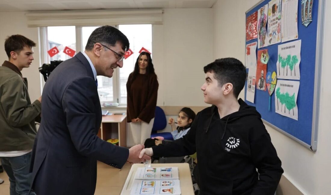Kütahya Belediye Başkanı Eyüp Kahveci, Kütahya Sevgi Denizi Özel Eğitim