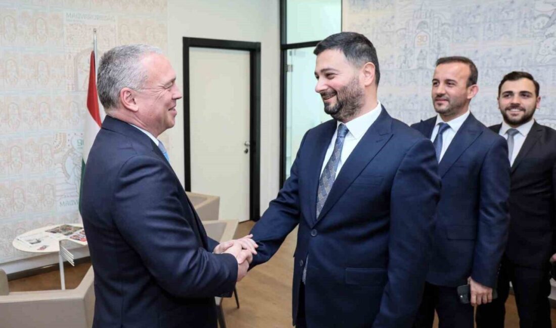 Kağıthane Belediye Başkanı Mevlüt Öztekin, Macaristan’ın İstanbul Başkonsolosu Laszlo Keller’i