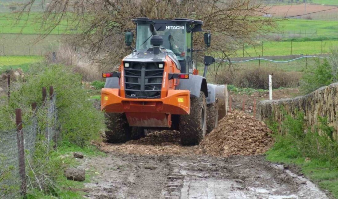 Batman’ın Gercüş ilçesinde çamura saplanan araçtaki hastanın imdadına İlçe Özel