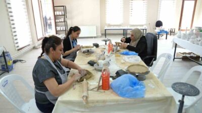 Battalgazi Belediyesi’nin hayata geçirdiği projelere yönelik yerinde tanıtım gezileri sürerken,