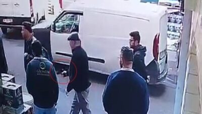 Bayrampaşa’da baba ve oğlu aralarında husumet bulunan eski çalışanlarının iş