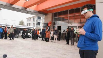 Türkiye’nin 12’nci bilim merkezi olan Düzce Bilim Merkezi, çocukları atölye