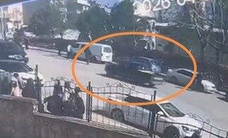 Bursa’nın İnegöl ilçesinde meydana gelen kazada drift atan kamyonetin çarptığı