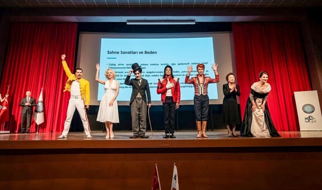 Bursa Uludağ Üniversitesi (BUÜ) Güzel Sanatlar Fakültesi Sahne Sanatları Bölümü