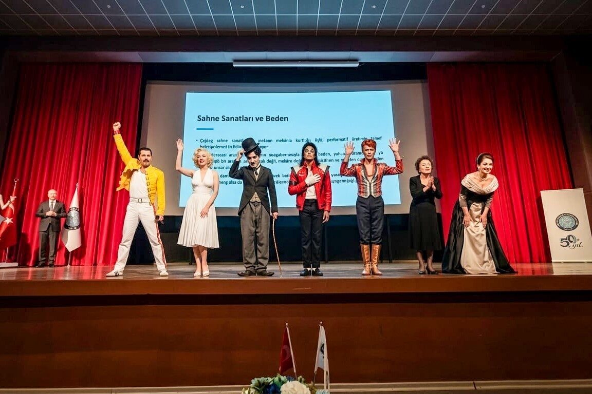 Bursa Uludağ Üniversitesi (BUÜ) Güzel Sanatlar Fakültesi Sahne Sanatları Bölümü