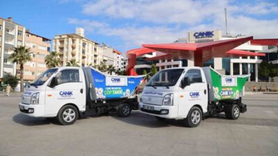 Samsun’da Canik Belediyesi, sahadaki hizmet kapasitesini artırmak amacıyla araç filosunu