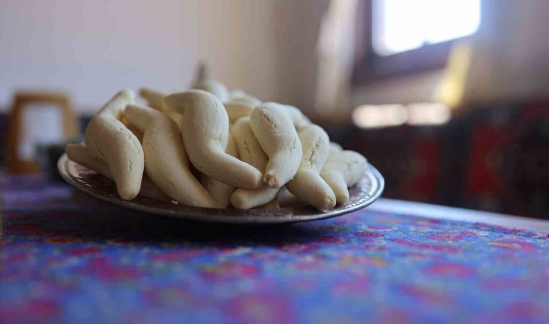 Çankırı’nın coğrafi işaretli “Ehlibilir kurabiyesi”, hafif ve kıtırlığıyla kenti ziyaret