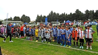 Çeşme’de altyapı futboluna yönelik önemli bir organizasyon daha hayata geçirildi.