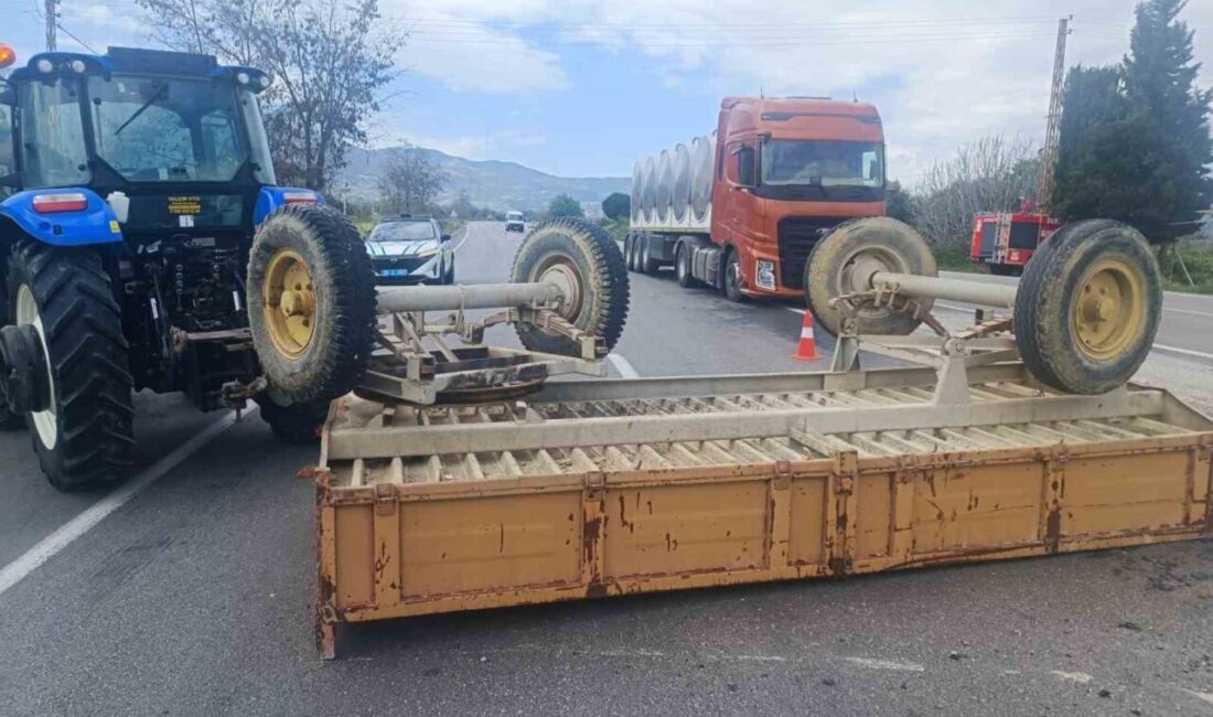 Denizli’nin Buldan ilçesinde traktör ile hafif ticari aracın çarpışması sonucu