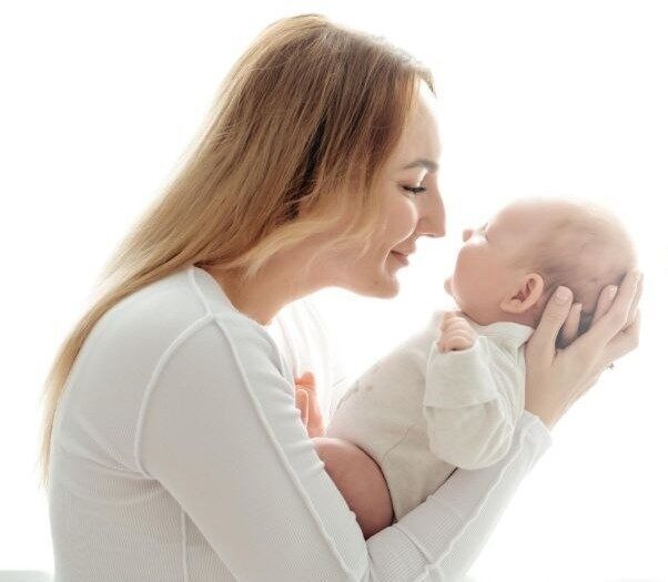 Denizli Büyükşehir Belediyesi, ‘Yeni Doğan Yardımı’ projesi kapsamında 11 ve