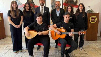 Denizli Hakkı Dereköylü Güzel Sanatlar Lisesi öğretmen ve öğrencileri, 15