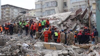 Malatya’da depremde yıkılarak 3 kişinin hayatını kaybettiği apartmanla ilgili davada