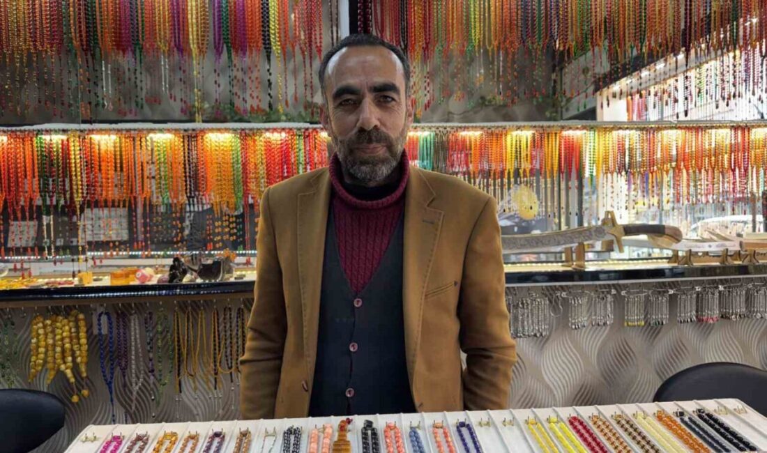 Diyarbakır’ın Çermik ilçesinde üretilen tespihler, Türkiye’nin 81 ilinin yanı sıra