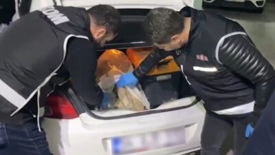 Edirne’de polis ekiplerinin düzenlediği operasyonda, Roma dönemine ait 2 bin