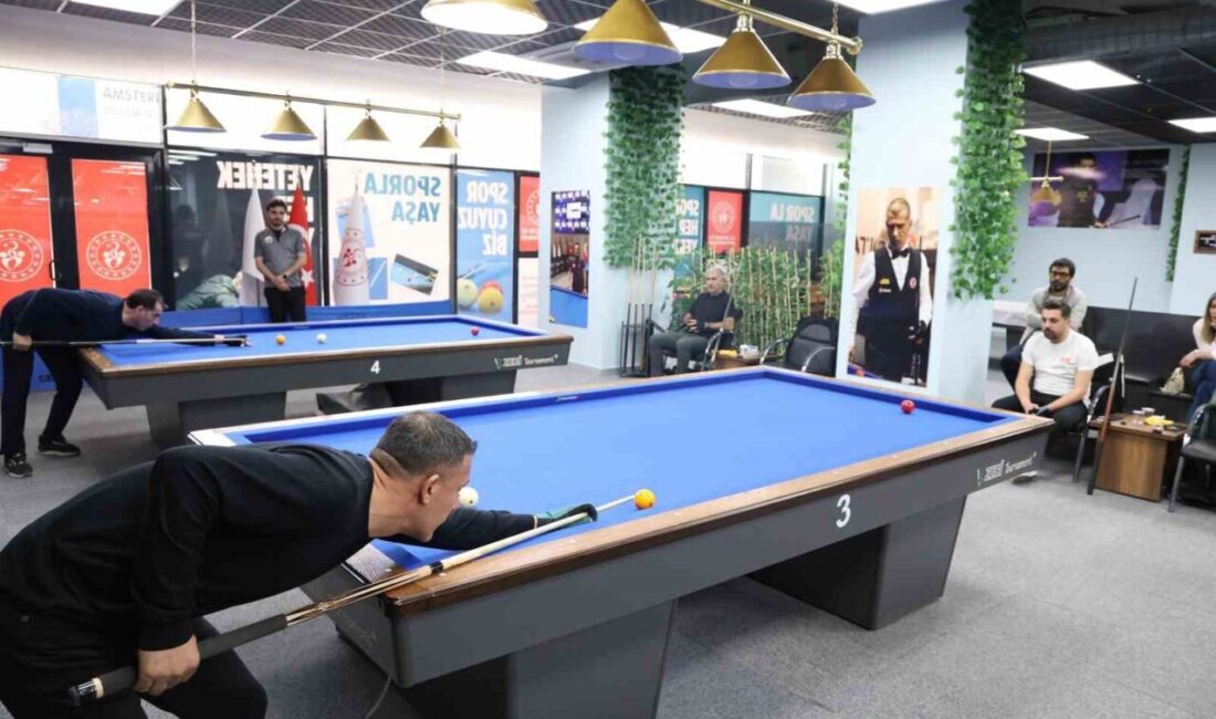 Elazığ’da düzenlenen ve 76 sporcunun katıldığı 3 Bant Bilardo Bölge