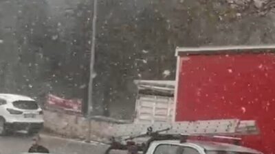 Eskişehir’in bazı ilçeleri ile yüksek kesimlerinde kar yağışı etkili oldu.