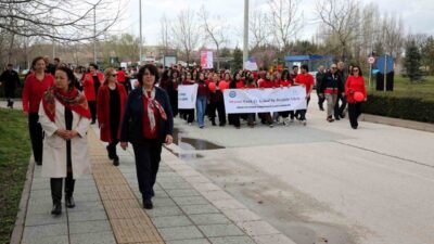 Eskişehir Osmangazi Üniversitesi Eğitim Fakültesi Toplumsal Farkındalık Kulübü ve Özel