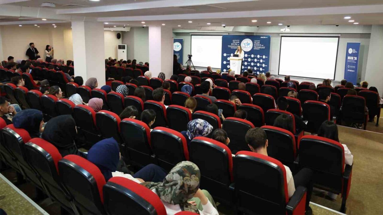 Gaziantep İslam Bilim ve Teknoloji Üniversitesi (GİBTÜ) ev sahipliğinde düzenlenen