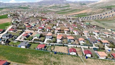 Ankara’da yaşayan hobi bahçesi sahibi Bekir Araç, yeni yönetmelik kapsamında