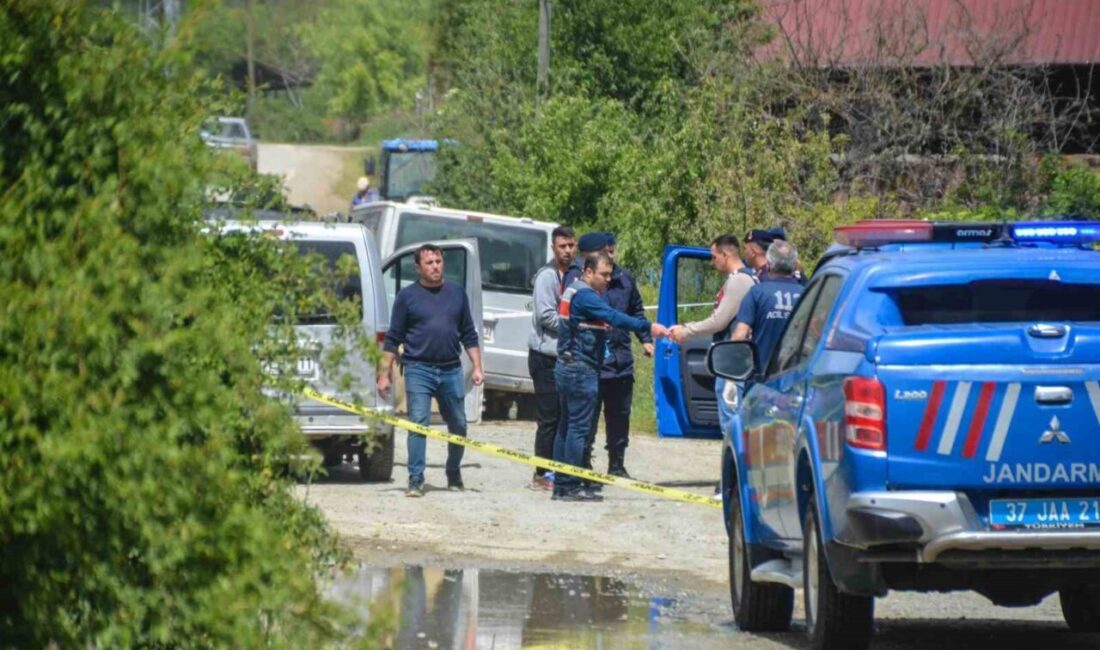 Kastamonu’nun Taşköprü ilçesinde traktörle tarladan dönen karı-kocayı silahla vurarak öldüren