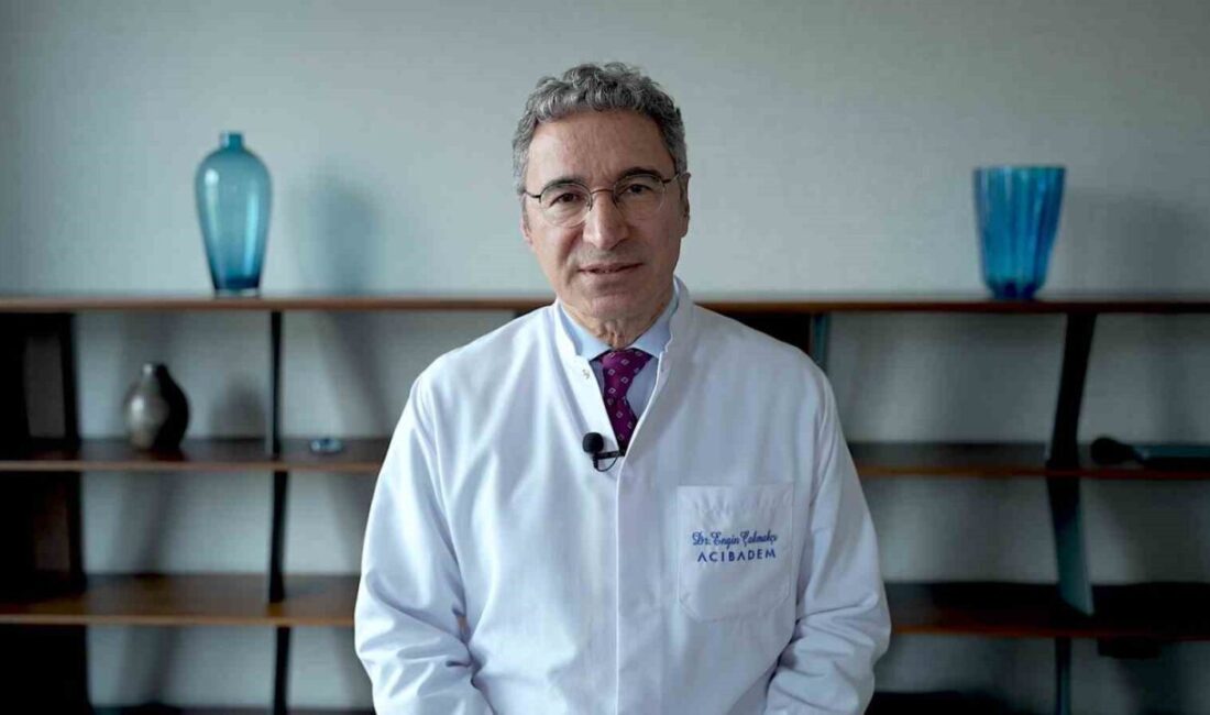 Ünlü sanatçı İbrahim Tatlıses’in hastanedeki tedavisinin sürdüğü, klinik sürecin olumlu