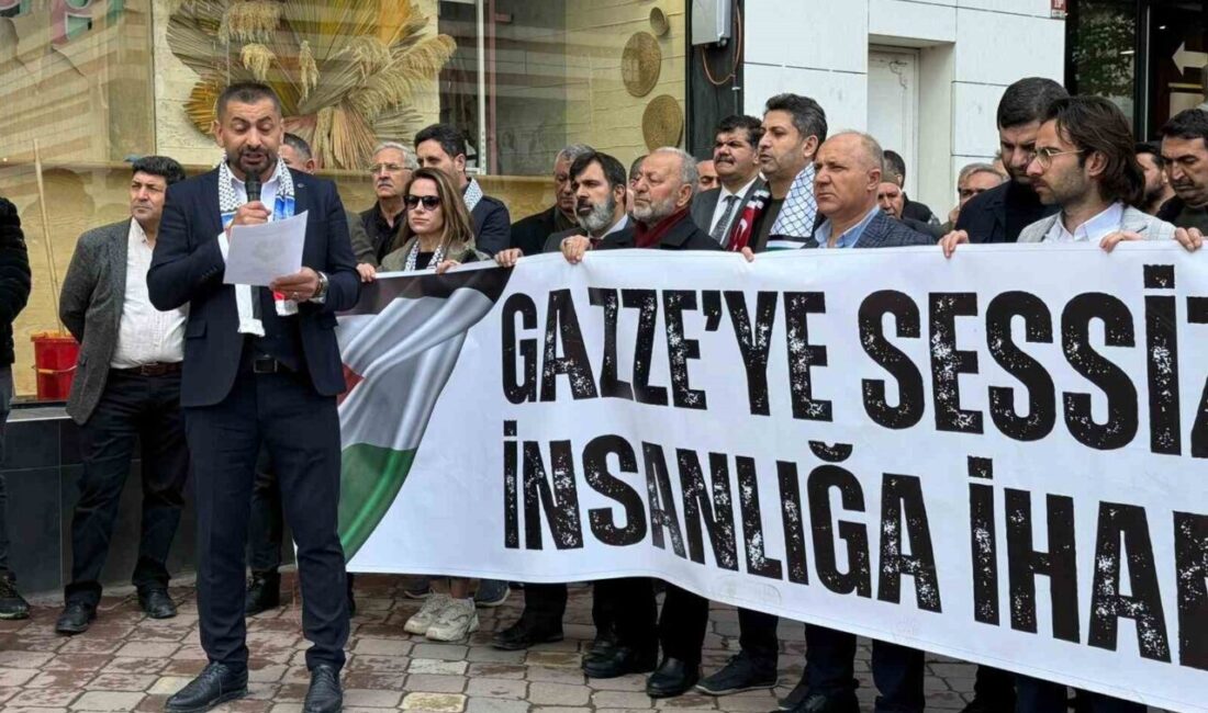 Iğdır’da Filistin’e Destek Platformu’nca cuma namazının ardından yapılan açıklamada, İsrail’in