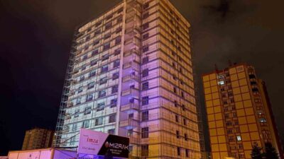 Kayseri’nin Melikgazi ilçesinde 14 katlı inşaatın çatısına çıkarak intihara kalkışan