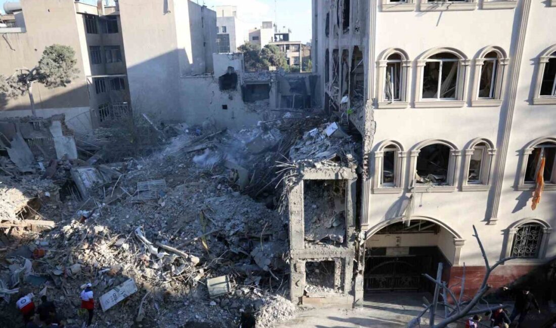 İsrail ordusu, İran’ın başkenti Tahran’daki Horasaniye Sinagogu yakınlarına düzenlenen ve