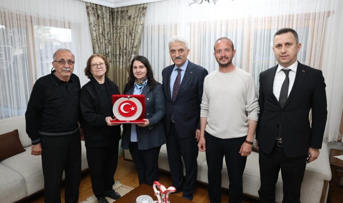 Düzce Valisi Mehmet Makas ve eşi Elif Makas, Polis Teşkilatı’nın