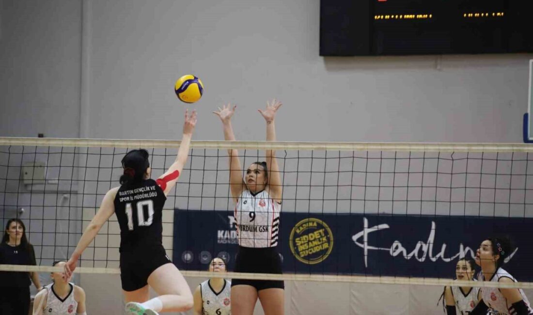 Karabük’te Yurt Lig Voleybol Karadeniz Grup (1) müsabakaları tamamlandı. Organizasyon