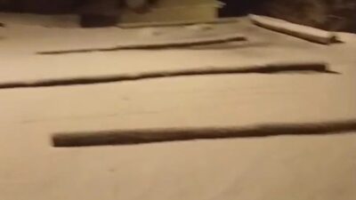 Elazığ’ın Karakoçan ilçesine bağlı Balzama köyünde kar yağışı etkili oldu.