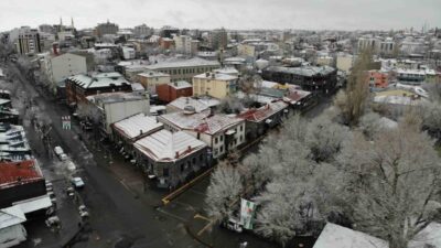Kars’ta etkili olan kar yağışı ve soğuk hava nisan ayında