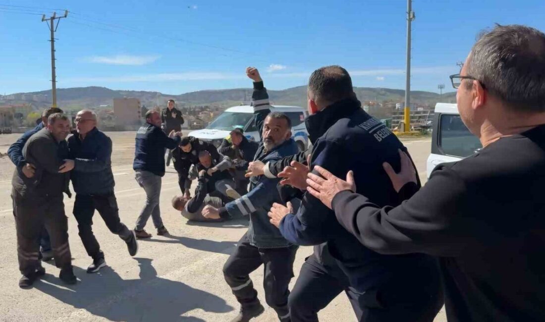 Kırıkkale Belediyesi personelinin kavga ettiği yönündeki ihbar üzerine olay yerine