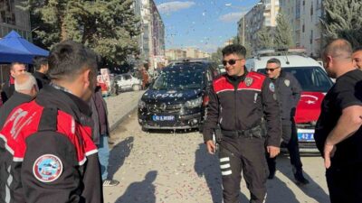 Konya’nın Ereğli ilçesinde kavga ihbarı üzerine olay yerine giden polis