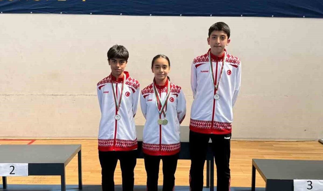 Bulgaristan’ın Svilengrad şehrinde düzenlenen Bulgarian U15 İnternational 2026 Badminton Şampiyonasında