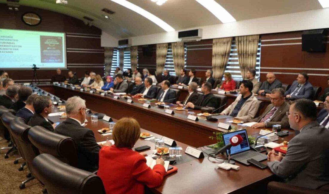 Karabük Üniversitesi (KBÜ) Senatosu’nda uluslararası başarılar ve akreditasyon süreci ele